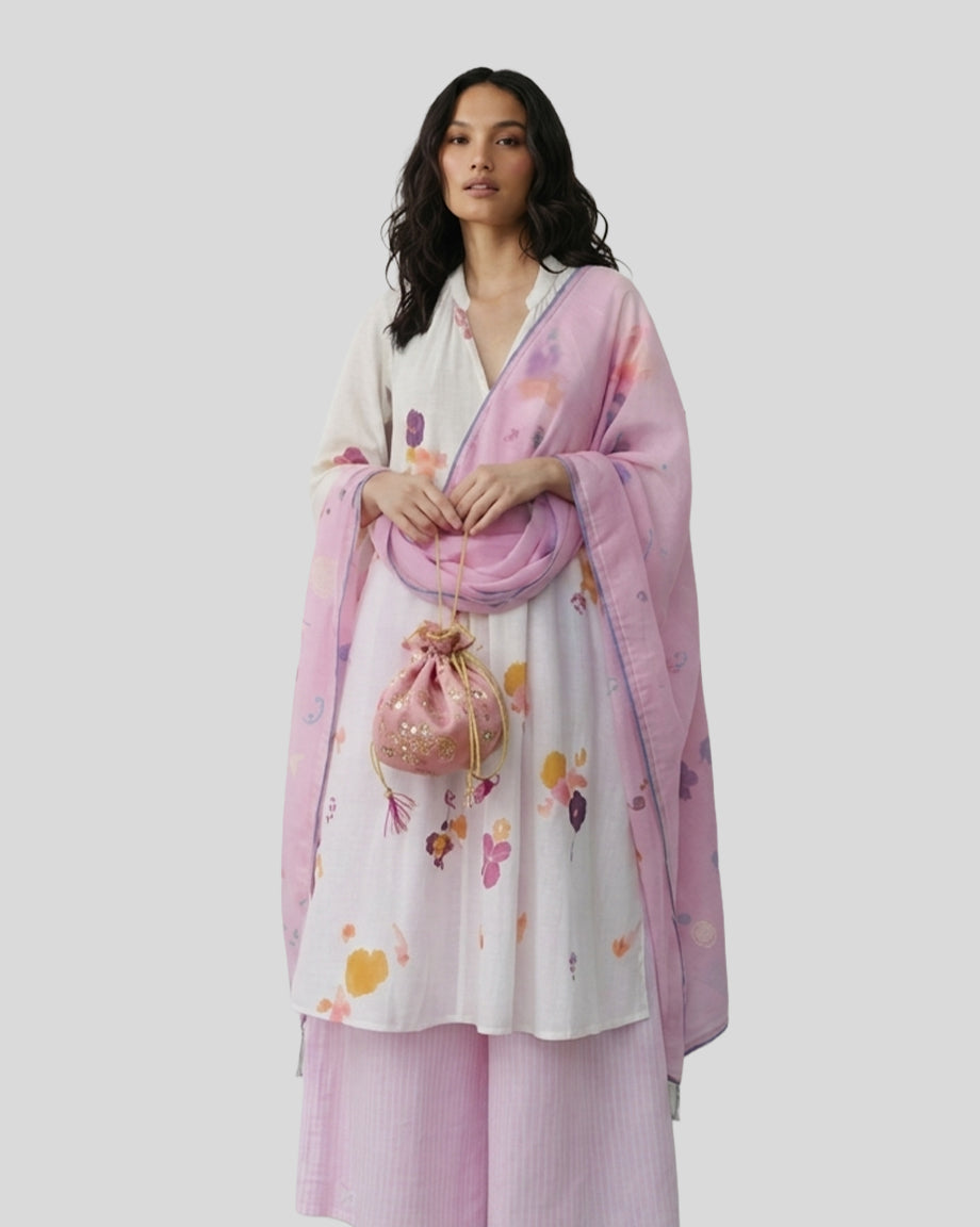 look1_Festive Gatherings