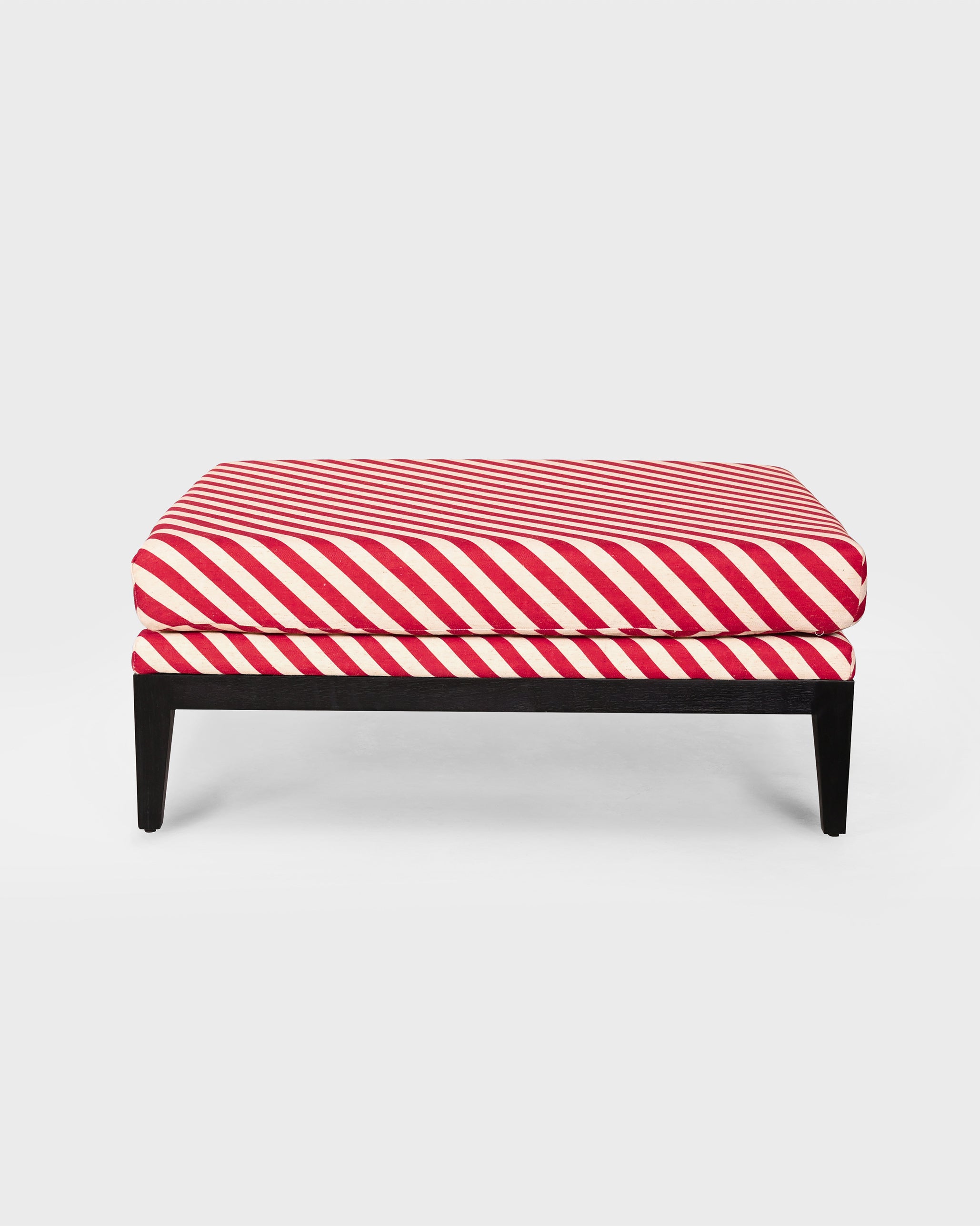 Ele Grove Pouf - Red