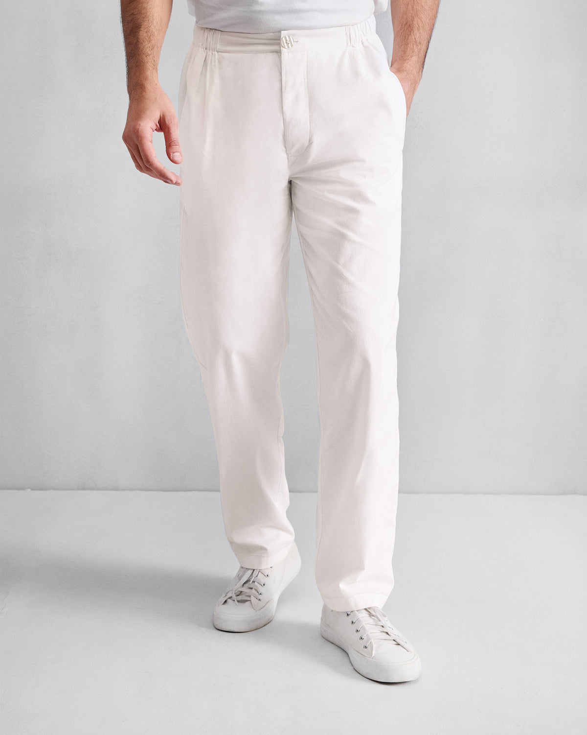 Ivory Shillong jammies with a relaxed straight-leg fit.