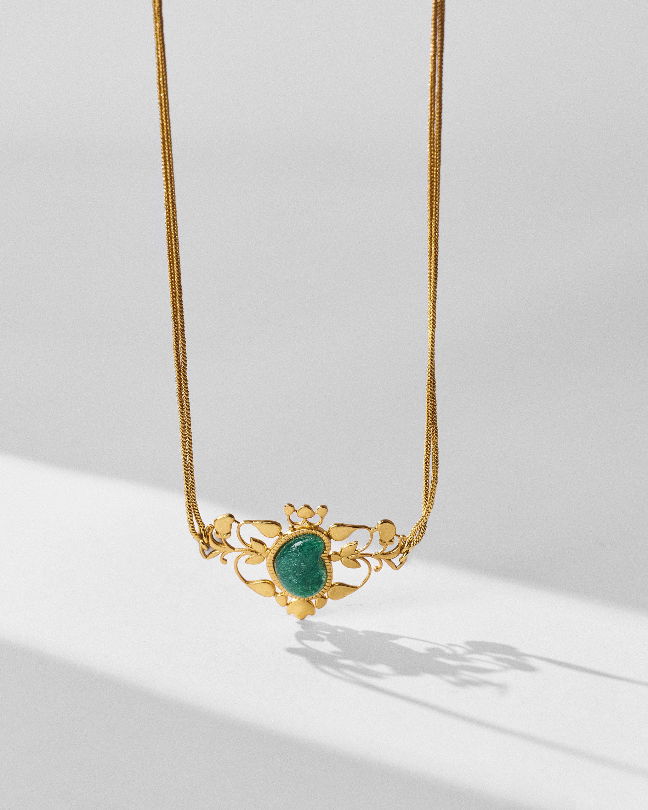 Ambi Choker - Gold