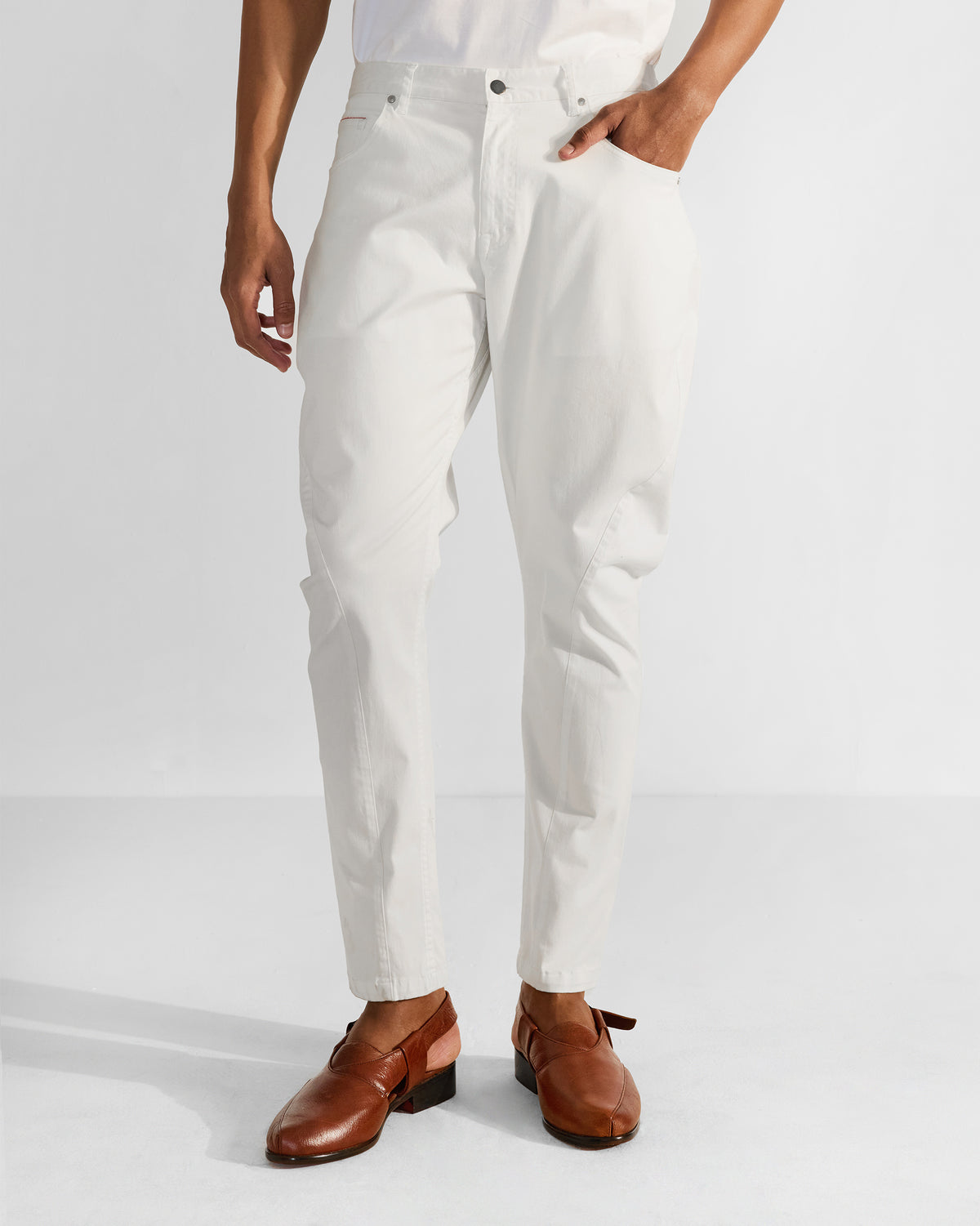 Off-white Serow jodhpur pants with a tapered fit and diagonal seams.