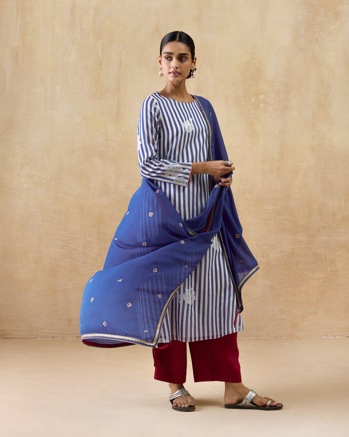 look2_Festive Gatherings