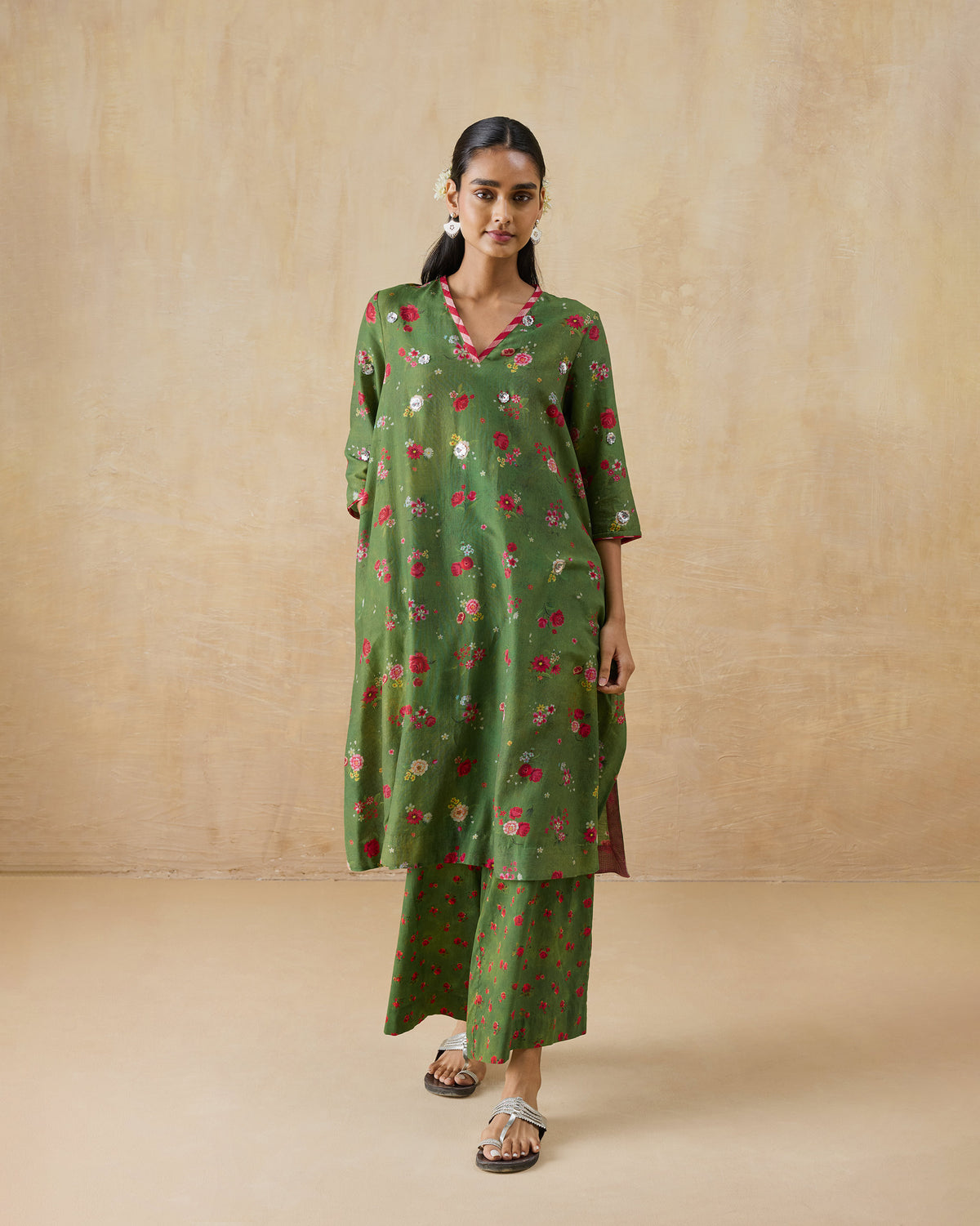 look2_Festive Gatherings