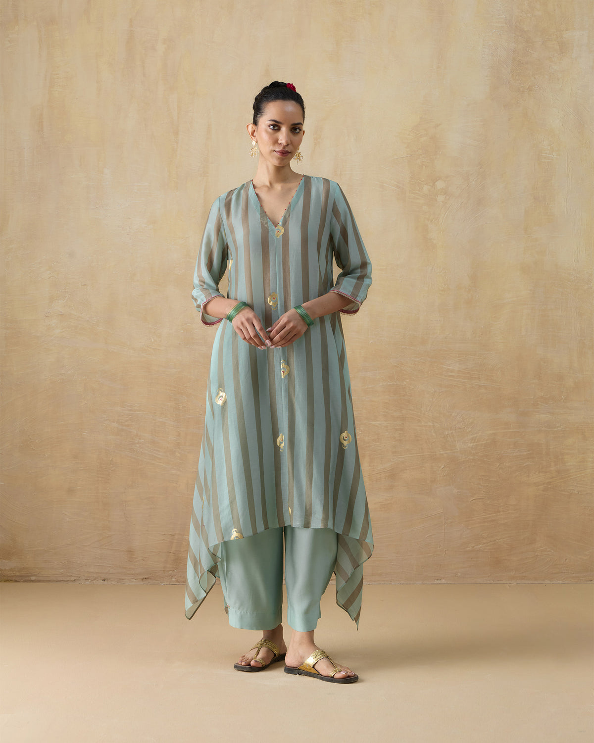 look1_Festive Gatherings