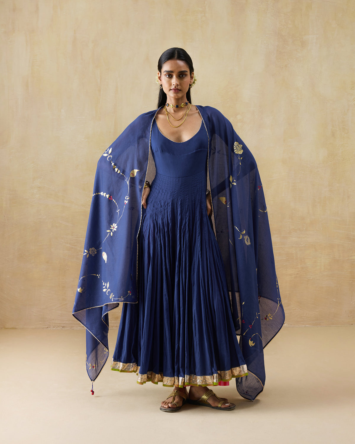 look1_Festive Gatherings