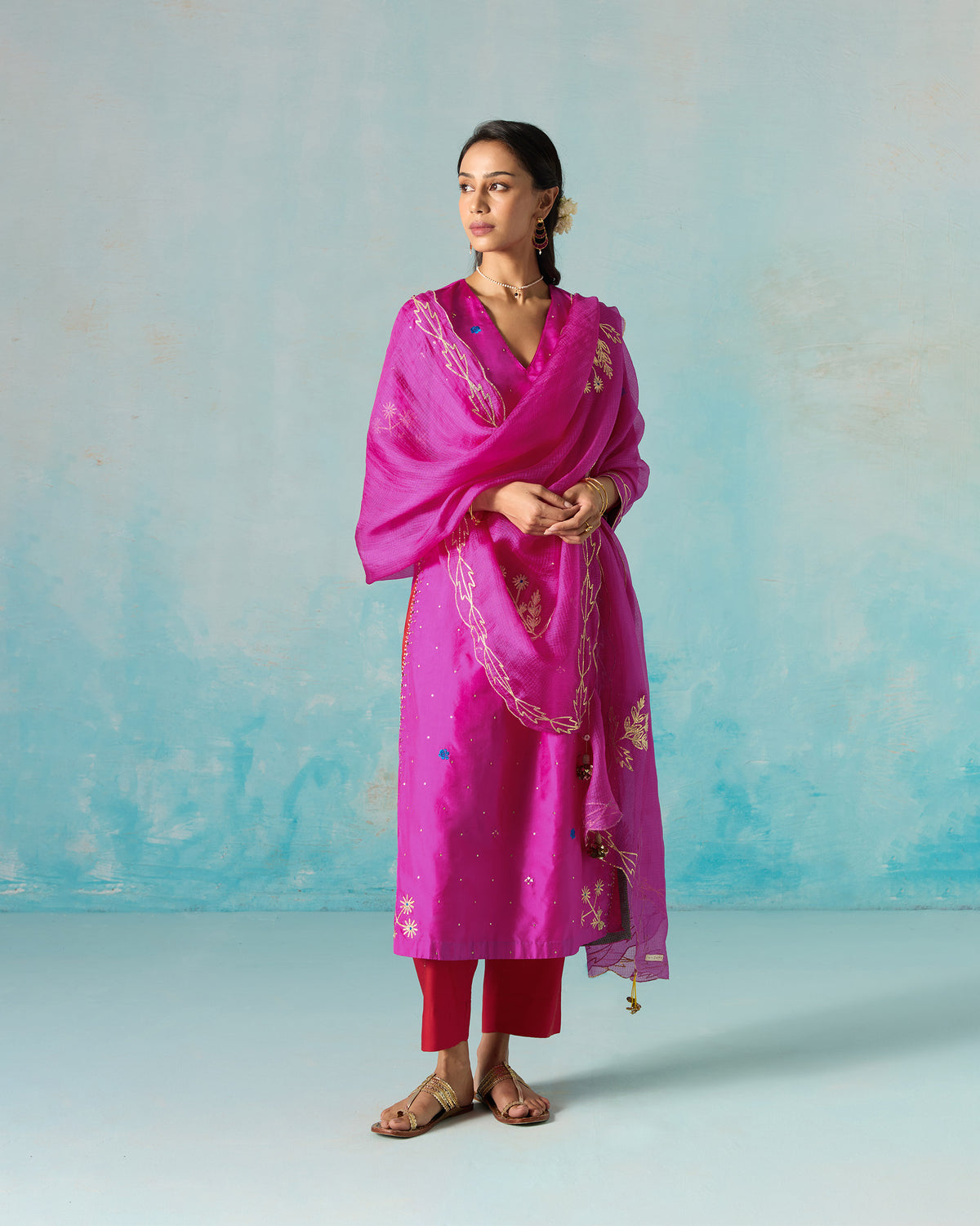 look2_Festive Gatherings