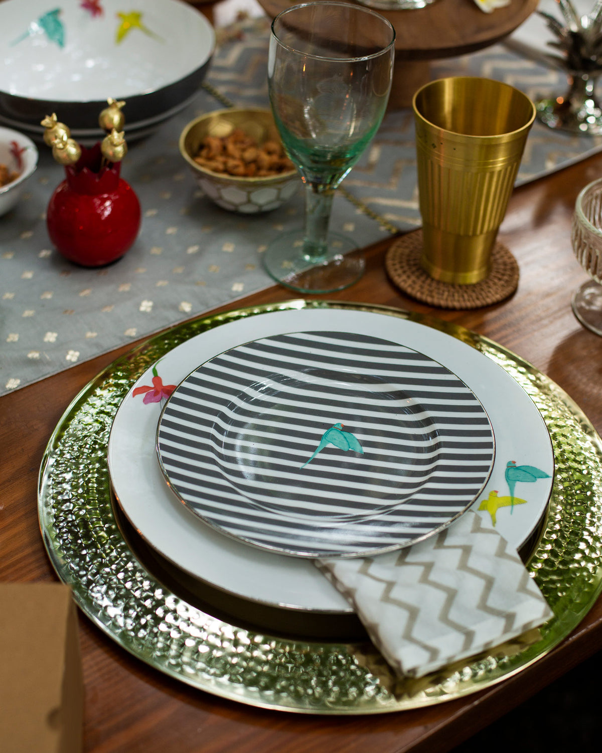Tota Quarter Plate with a teal bird motif on grey and white stripes.