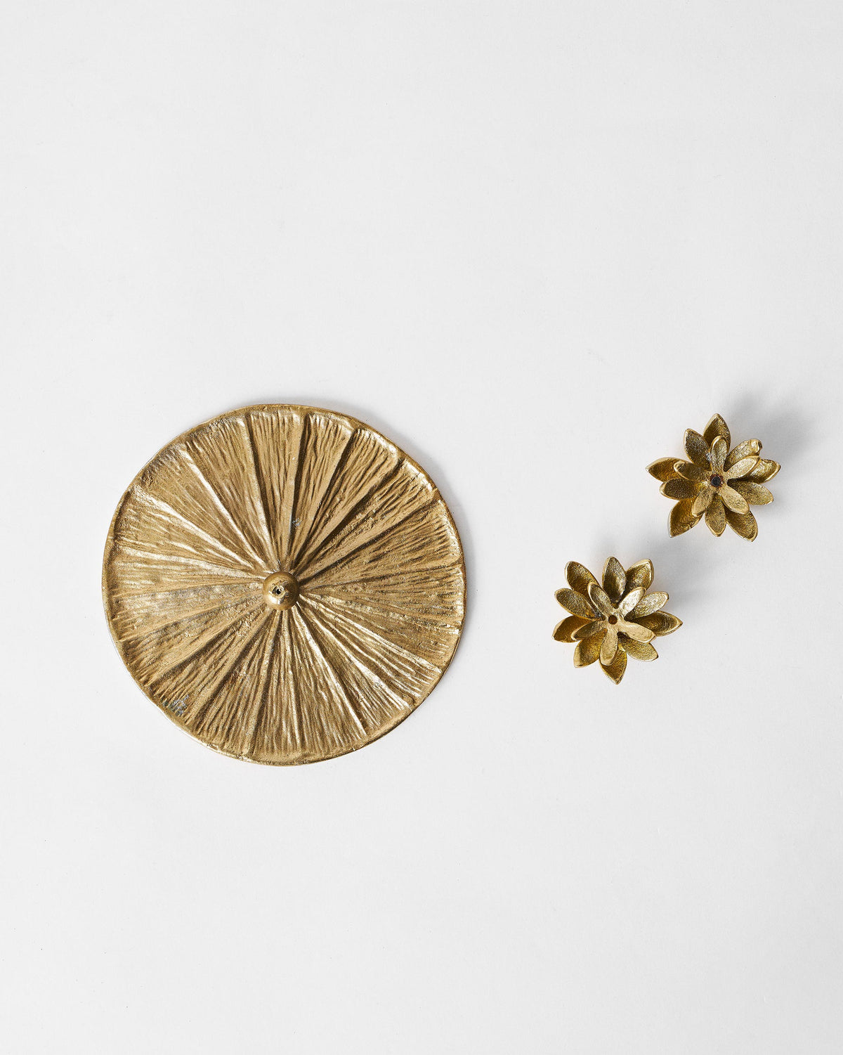 The Anar incense holder.