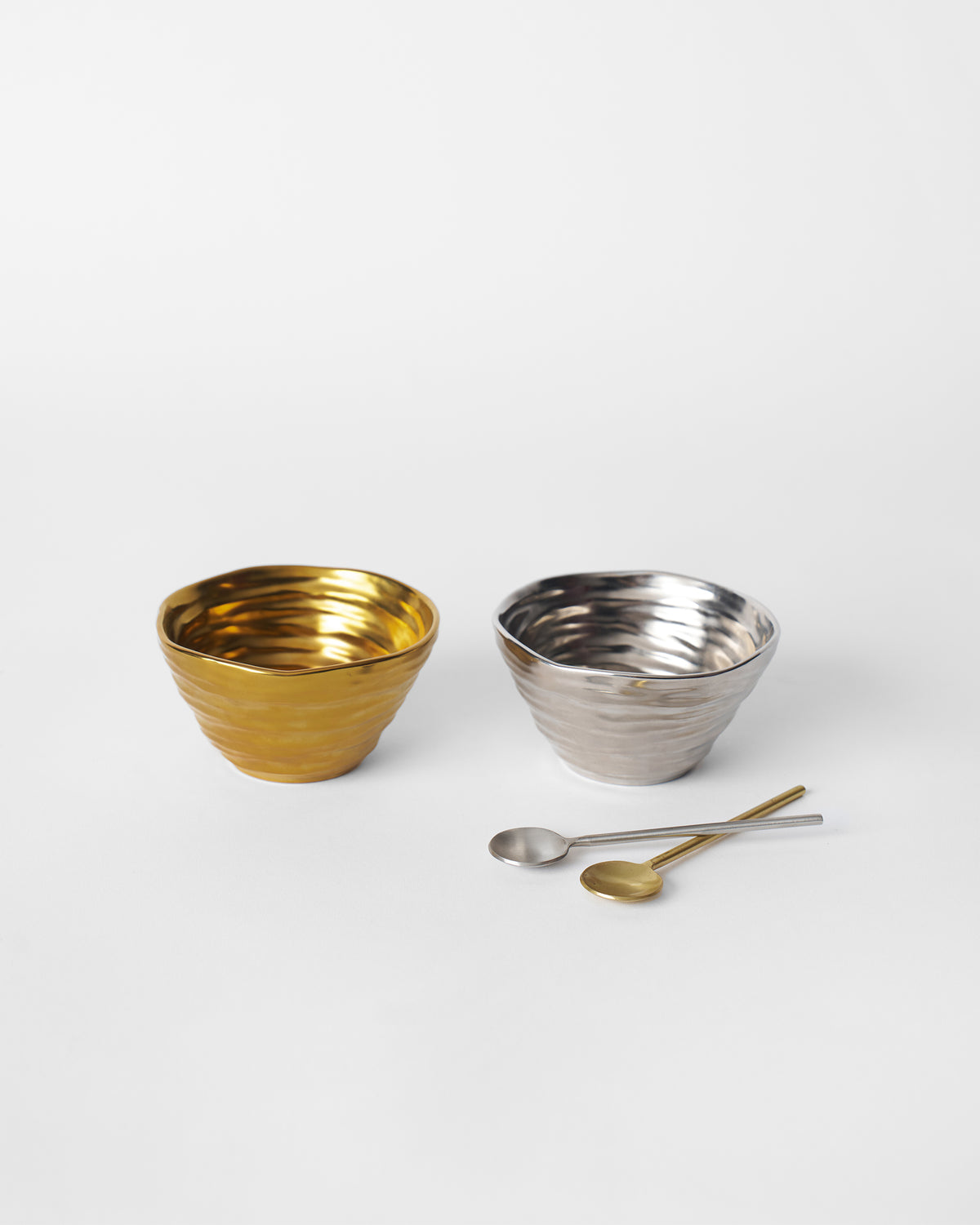 The two spoons.
