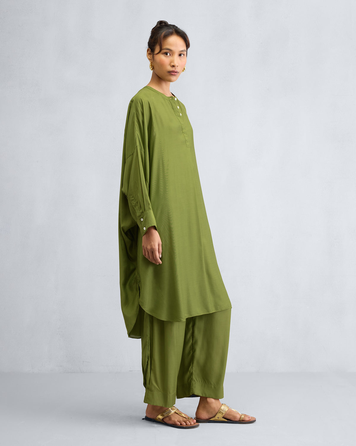Side view of the Lazy Sunday Tunic Set in olive green.