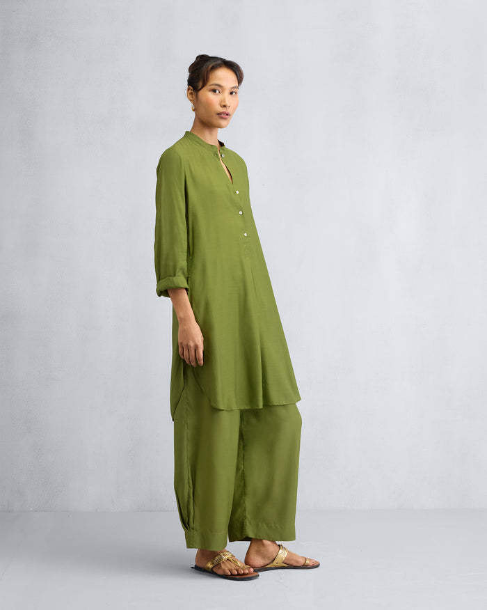 The Basic Mid Length Kurta Set - Olive