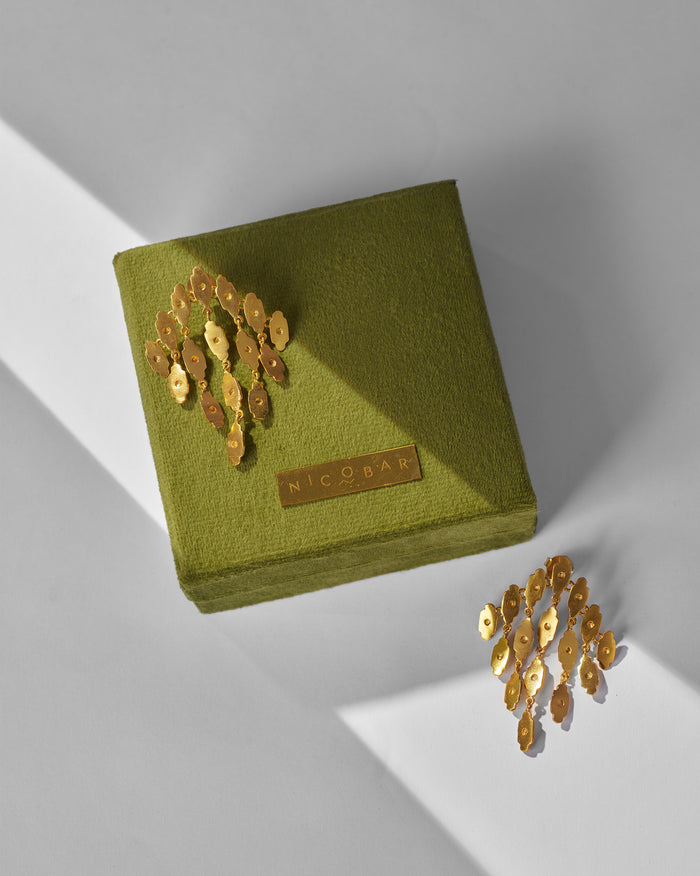 Zedi Drop Earrings - Gold