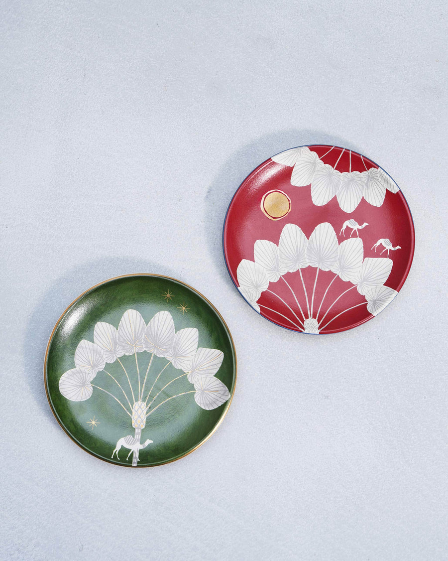 The two Desert Trail quarter plates.