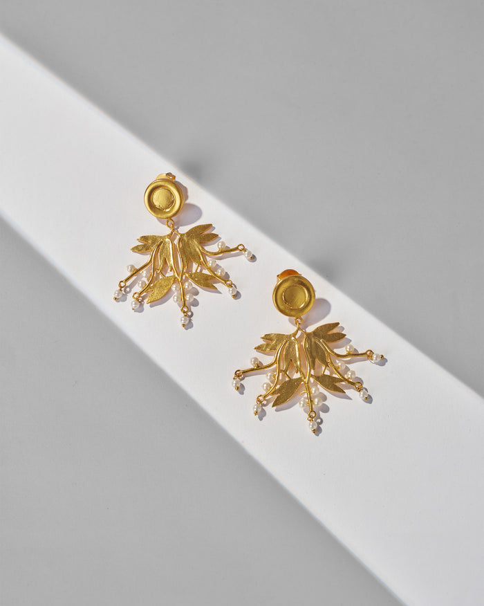 Anaar Cluster Earrings - Gold