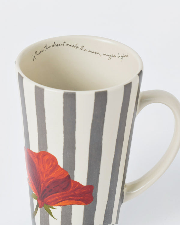 Close view of the quote inside the rim