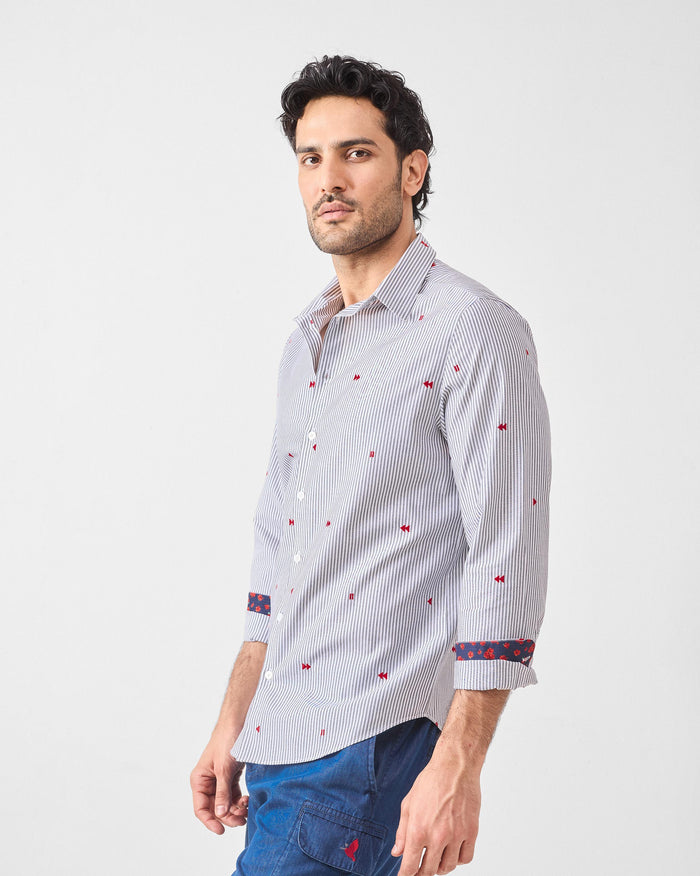 Hakuna Shirt - Red Embroidered