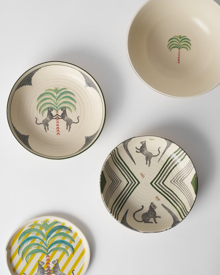 The bowls from above among other Indus pieces