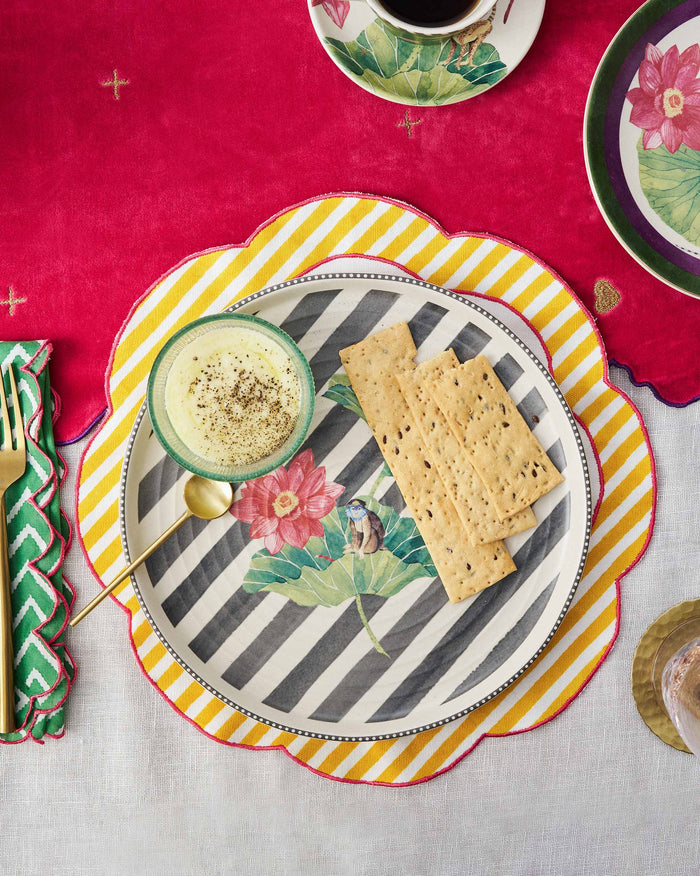 Lily Pond Chip & Dip Platter