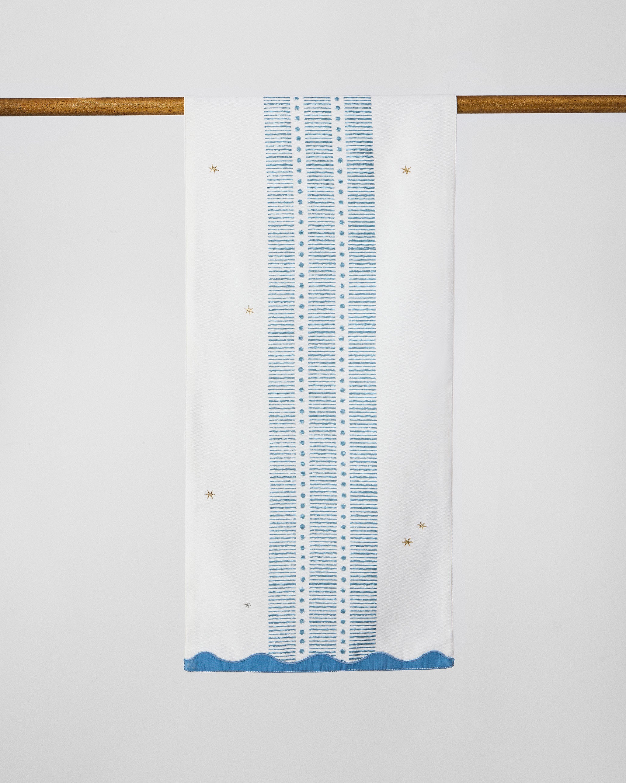 Ambi Table Runner