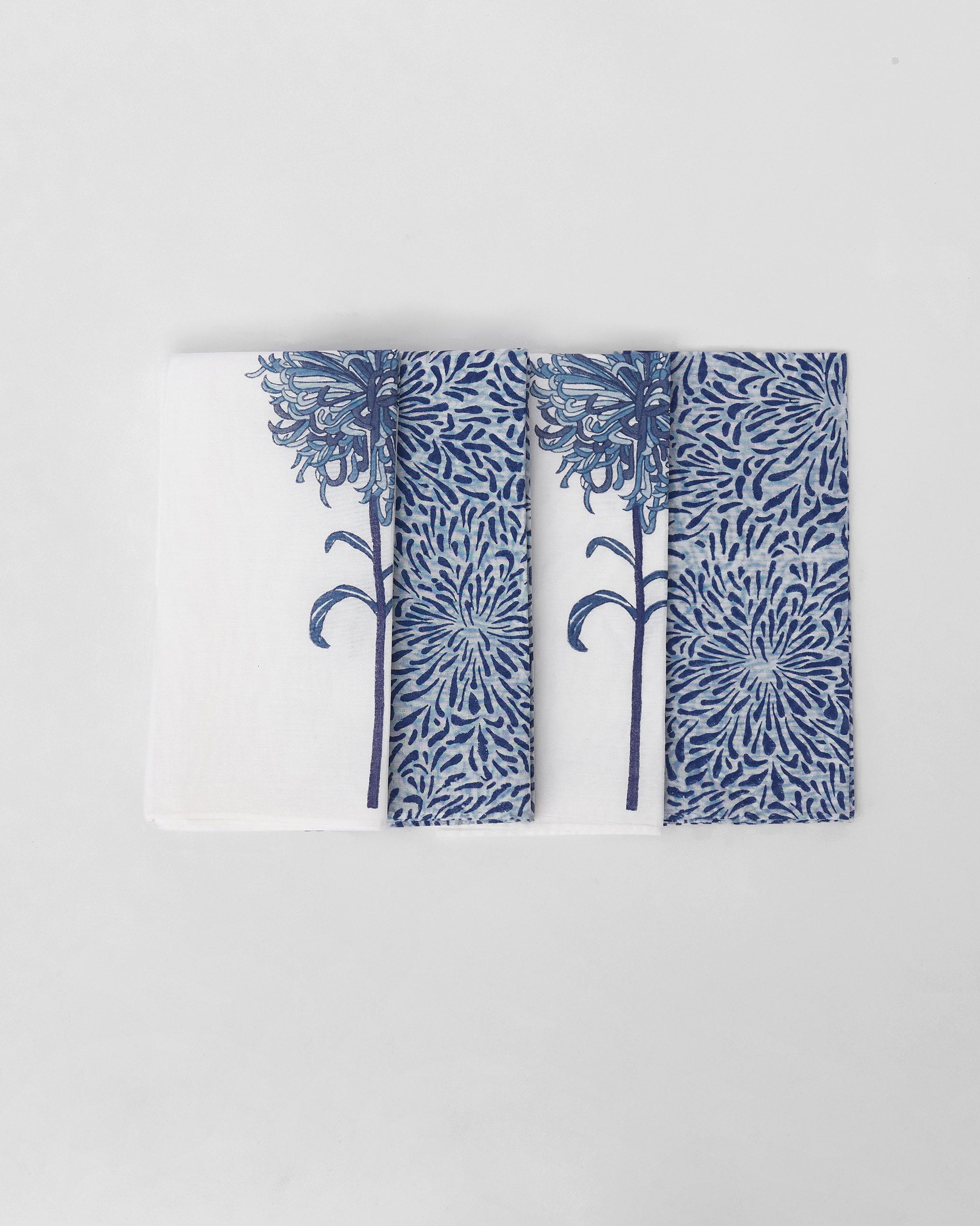 Chandramallika Table Gift Set