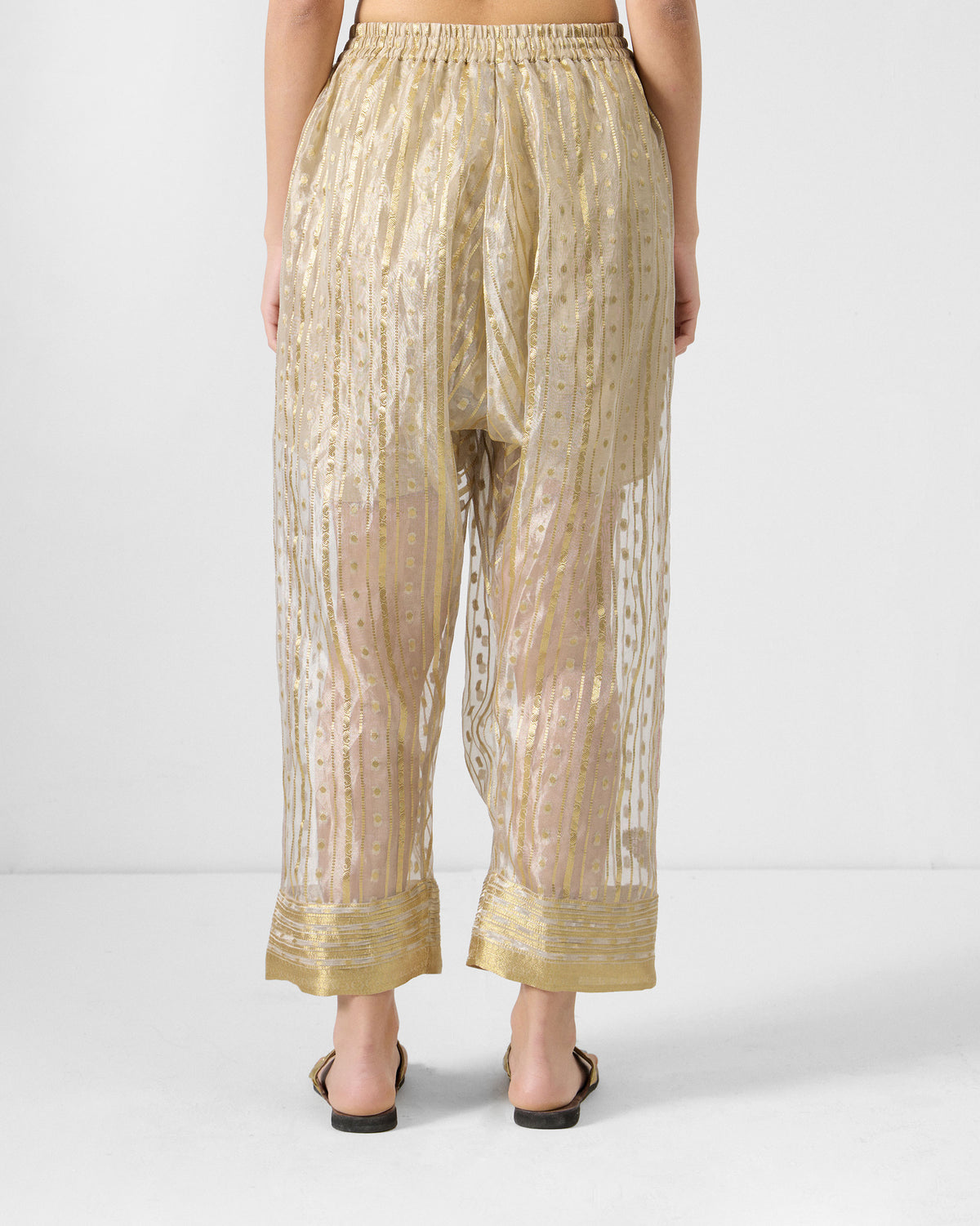 Back of a Ghoom Salwar worn by a person.