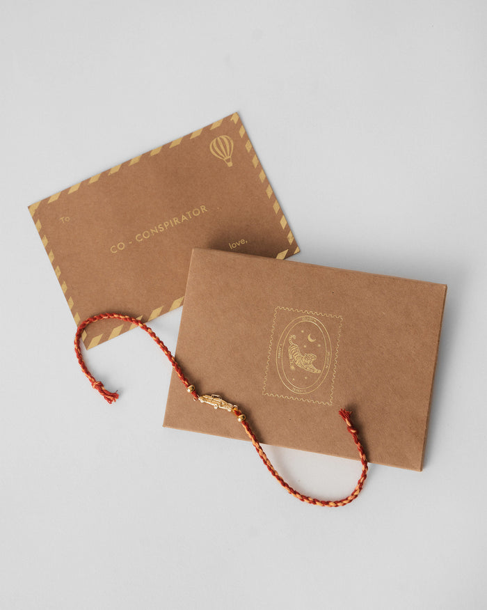Vintage Car Rakhi - Red