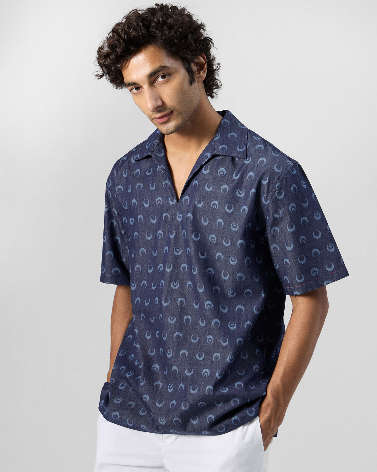 Indigo Yamuna kurta shirt with an all-over crescent moon print.