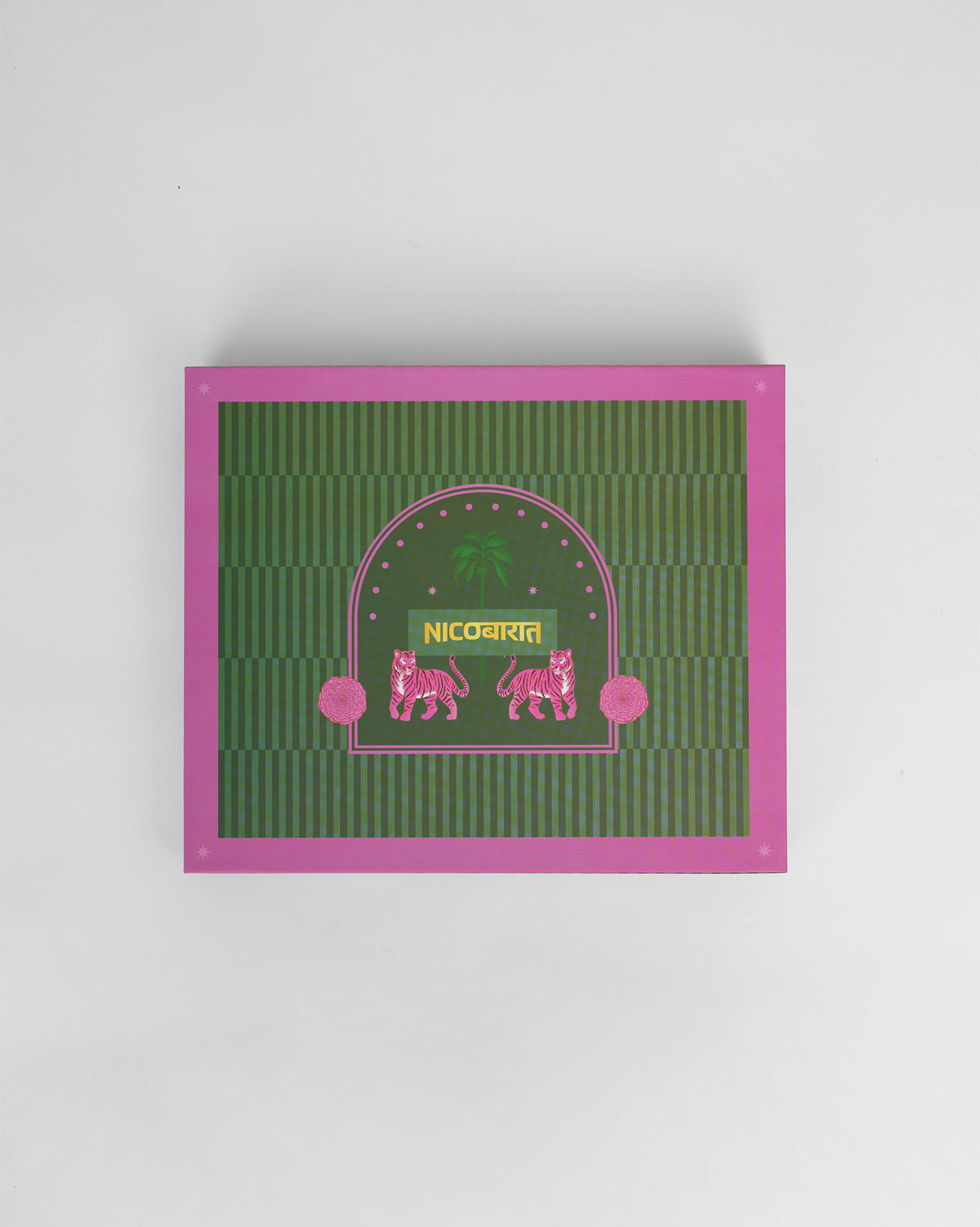 Memoir photo frame gift box with pink border and tiger motifs.
