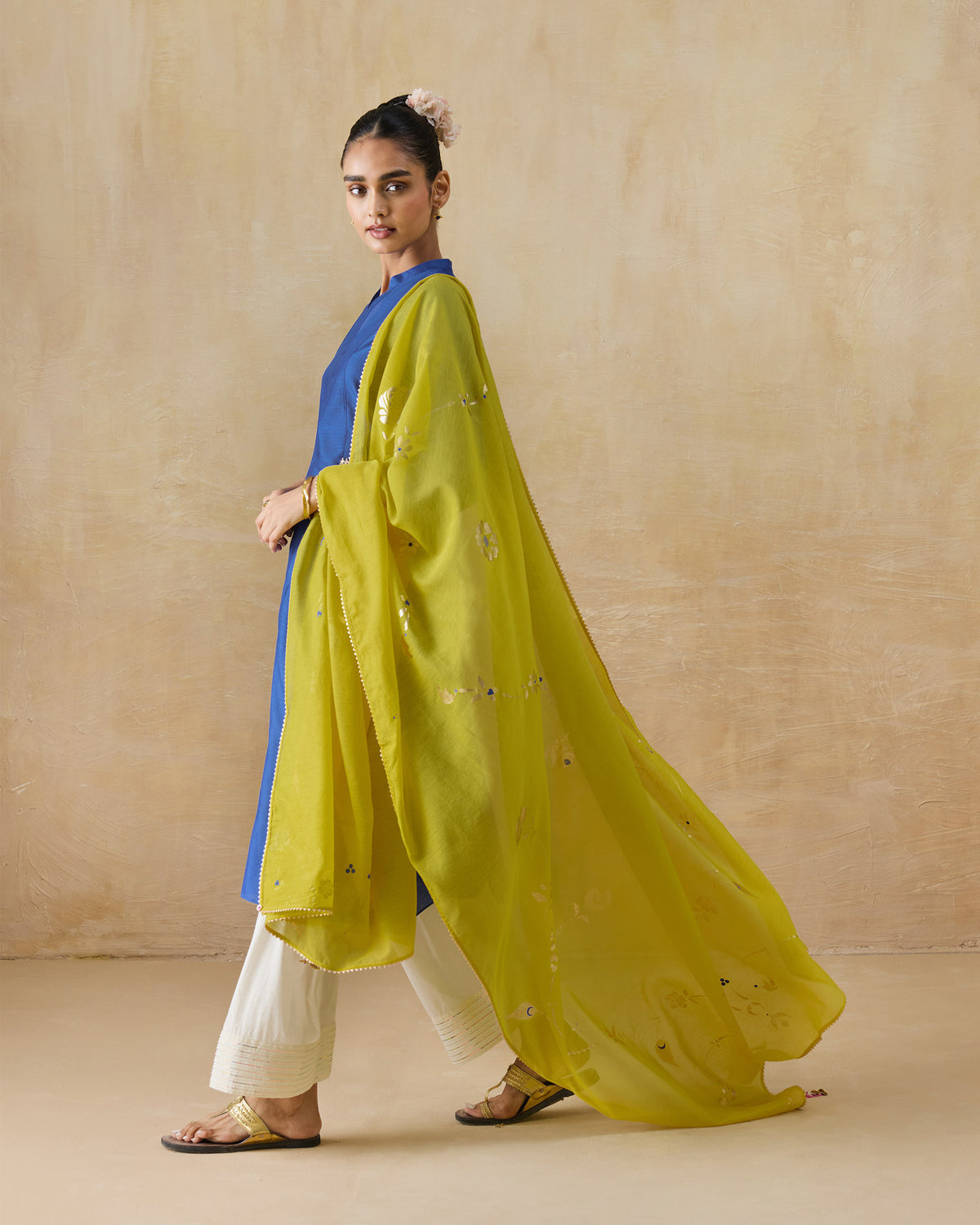 look1_Festive Gatherings