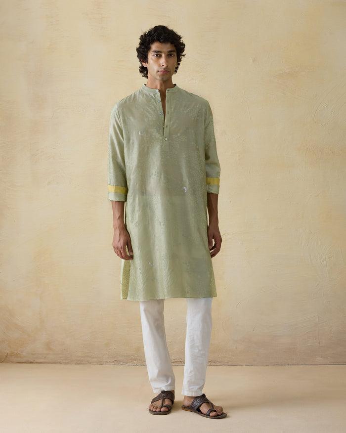 look1_Festive Gatherings
