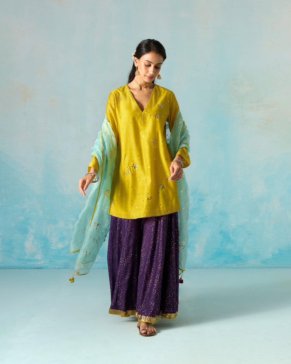 look2_Festive Gatherings